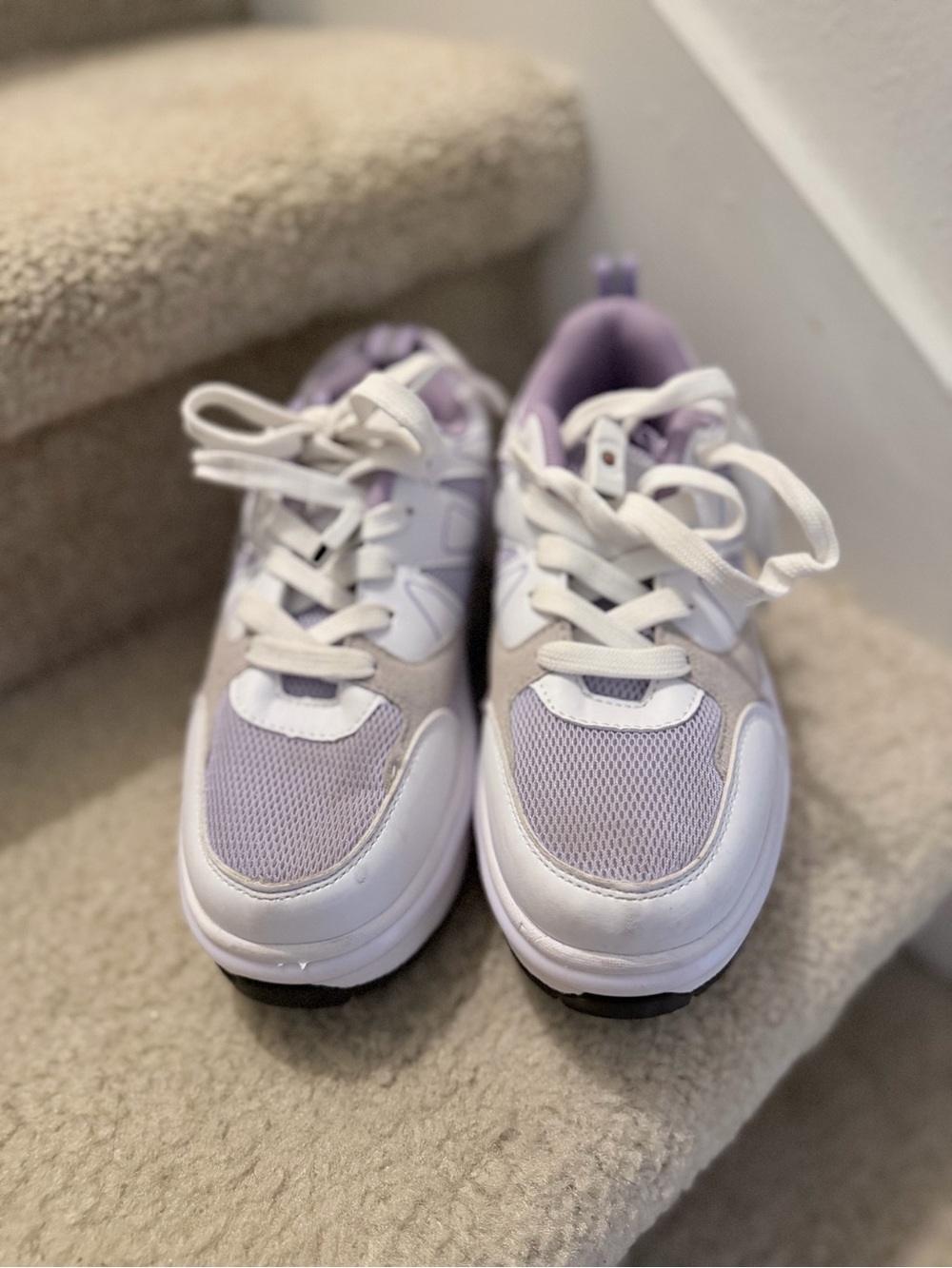 Kick Speed Roller Skates for Women - Size 5 or 35 with lights